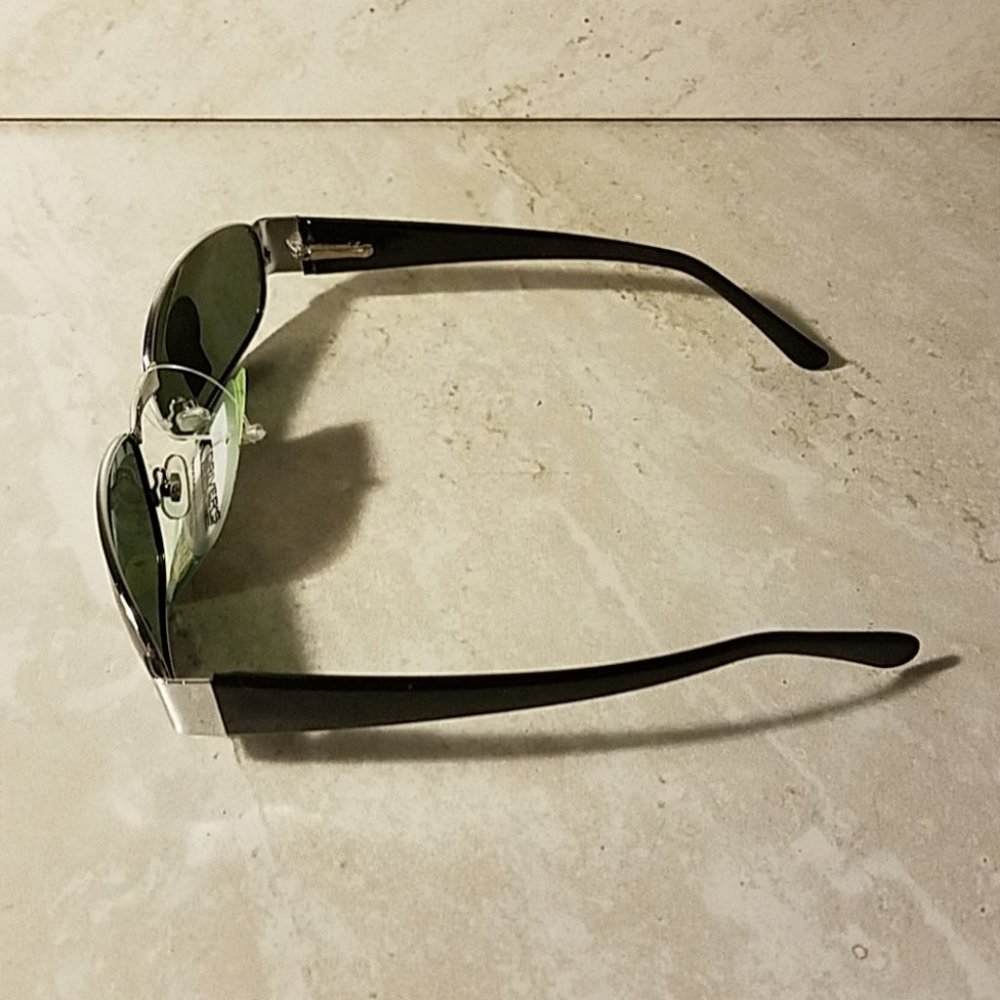 Drivers Edge Sunglasses - Picture 3 of 6